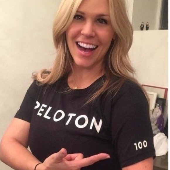 peloton century shirt unisex sizing